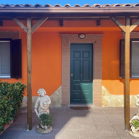 La Casetta Di Zio E Pia Fiumicino Exterior photo